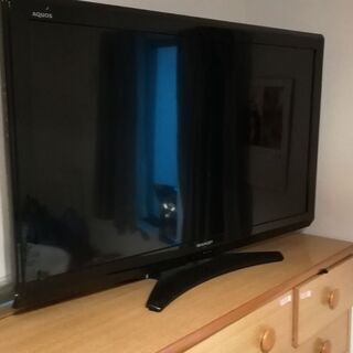 中古　2011年製　SHARP液晶テレビ　40型　LC-40E9