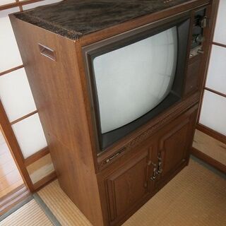 昭和家電　家具調テレビ