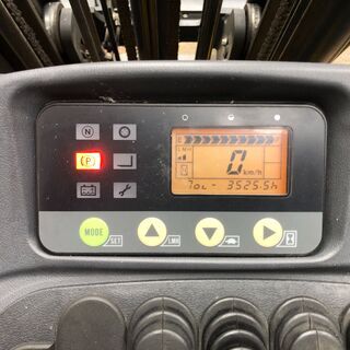 低稼働　コマツ　三段マスト(FSV　フルフリ)　バッテリーフォークリフト　1.8トン　1.8ｔ　5ｍ　5000mm