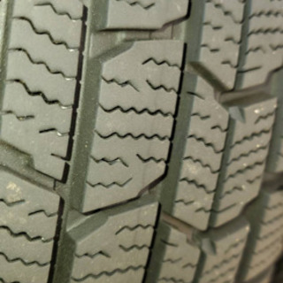 最終値下げ！DUNLOP スタッドレス 215/60R16 マークXに使用