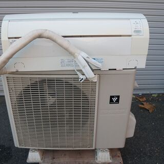 SHARP(シャープ）冷暖房エアコン！5.6KW（200V）を格安でお譲ります！