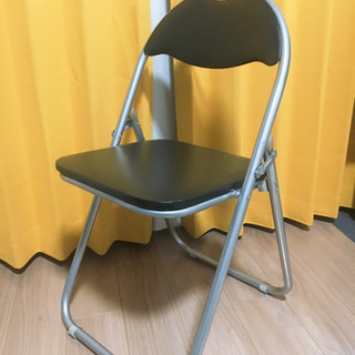 パイプ椅子（2017年購入）