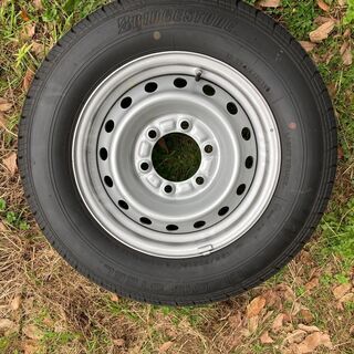 ブリジストンタイヤ　RD－613　ＳＴＥＥＬ