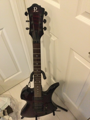 B.C.Rich モッキンバード　エレキギター