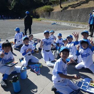 山内フェニックス　田園都市線あざみ野・たまプラーザ　軟式少年野球団員募集 - 横浜市