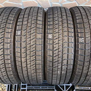 中古タイヤ＆ホイール　各種あります！スタッドレス、サマータイヤ　お問い合わせ下さい！