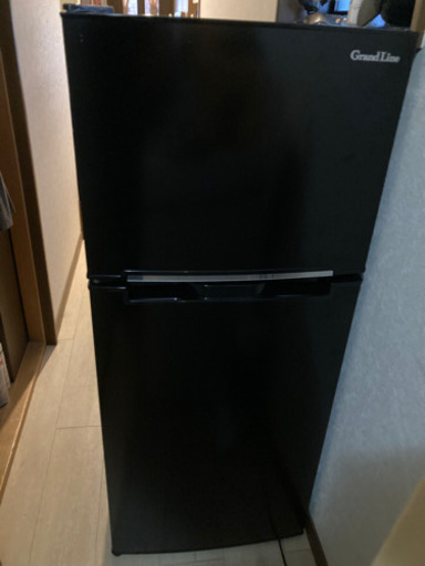 冷蔵庫　黒　ブラック