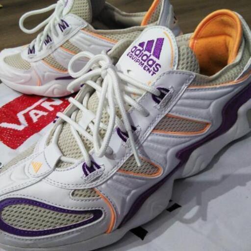 adidas スニーカー  27.5cm