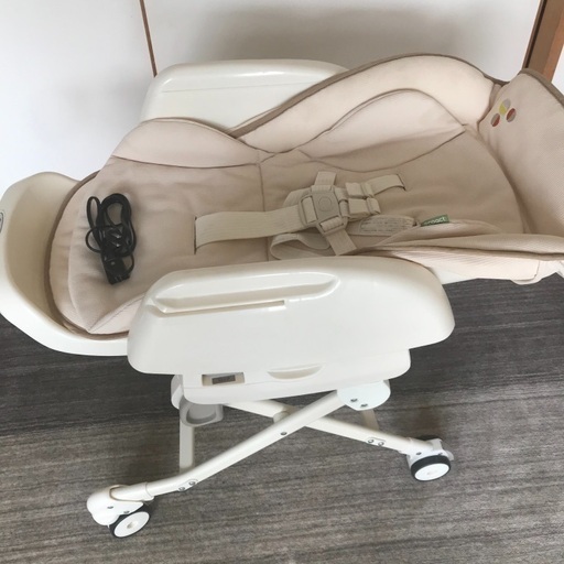 コンビ　ハイローチェア  ルシエスAT 電動オートスイング