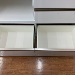 大きめの白一色!KEYUCAのレンジボードです！