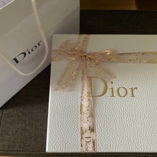Diorコスメ ギフト(アイメイク・リップ)新品