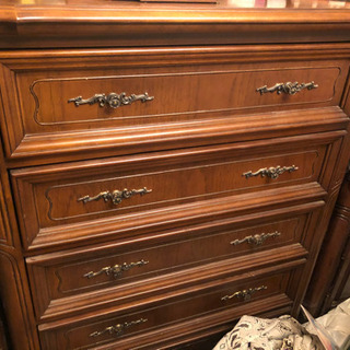 アンティーク調　5段引き出し　チェスト