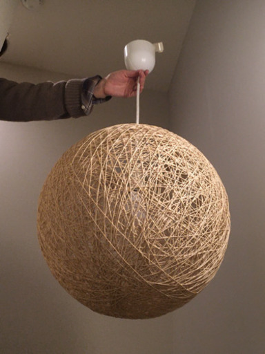 ランプシェード ボール型麻製 白熱電球つき なが 上本郷の家電の中古あげます 譲ります ジモティーで不用品の処分