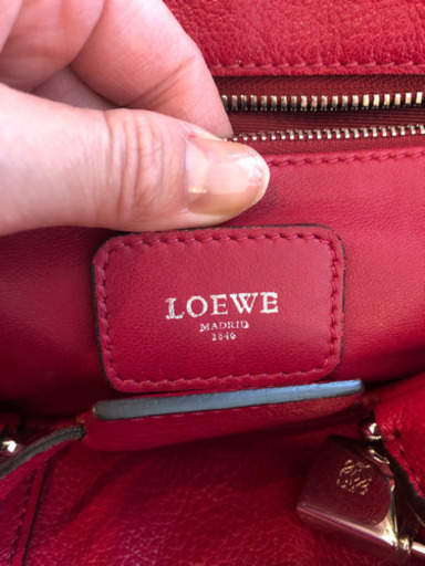 Loewe 極美品 赤 レザー アマソナ 28 ハンドバッグ ロエベ 2025年最新