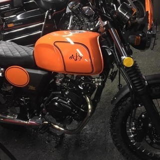 イギリスの名門！ＡＪＳテンペスト125　スクランブラー