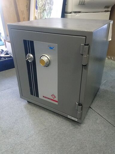 美品　金庫　耐火1時間　良好品