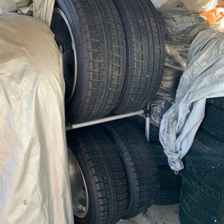 アルファード　ヴェルファイアスタットレスタイヤ