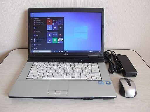 高速SSD12GB搭載　第二世代 Core i7-2640M LIFEBOOK E741/D　ノートパソコン