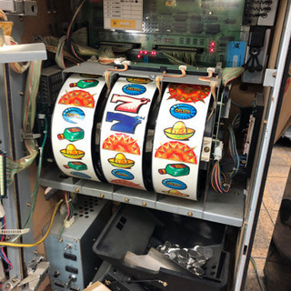 スロット実機 100v コイン付き デルソル2