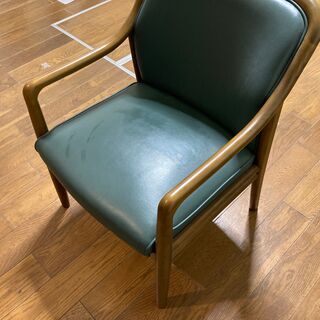 福岡発 カリモク WD2100GP 4脚セット 最高級