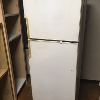 希少なレトロ冷蔵庫‼️コロナ禍で減収やお困りの方へ