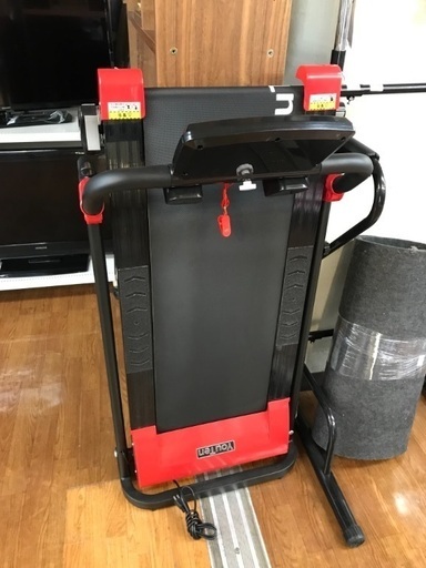 自宅でフィットネスできます。ルームランナー