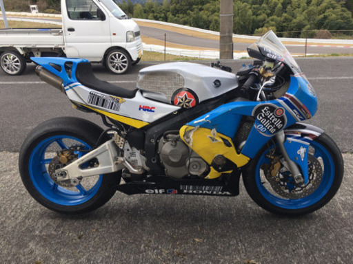 cbr600rr pc37 レースベース