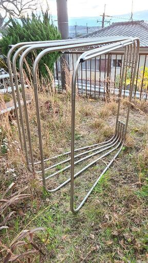 布団干し、洗濯物干し