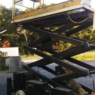 自走式中古6m高所作業車