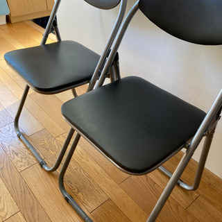 受け渡し決定しました⭐︎折り畳みパイプ椅子2つ