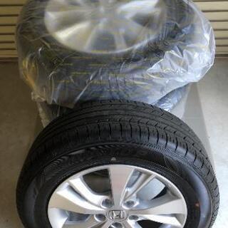 決まりました！ヴェゼル　純正ホイール　16インチ　新車外し　タイヤ付　ホンダ