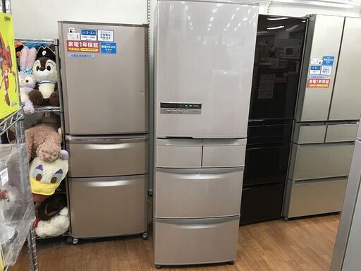 HITACHIの5ドア冷蔵庫（R-S42CM）あります！