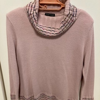 【ネット決済】無償　日本製　かわいいピンクセーター　Mサイズ