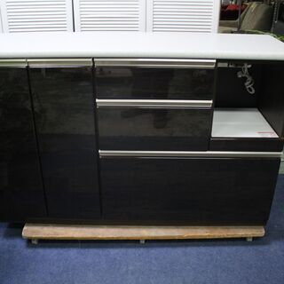 R2397) NITORI 中古 ニトリ　カウンターアルミナ2　140CTDBR　キッチンカウンター　ダークブラウン 2020年製! 食器棚 店頭取引大歓迎♪