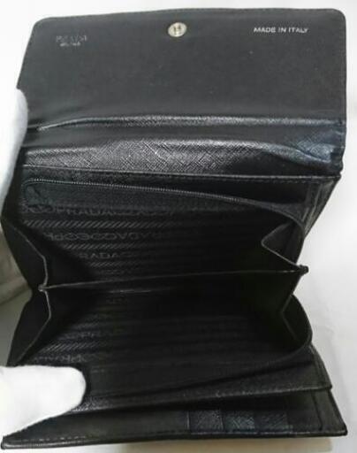 【良品】PRADA プラダ 三つ折り財布 ナイロン×レザー ブラック メタルロゴ