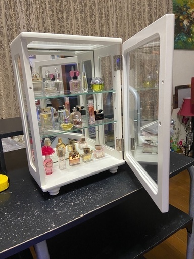 中古ミニショーケース Little Cat うるまのインテリア雑貨 小物 その他 の中古あげます 譲ります ジモティーで不用品の処分 中古ミニショーケース Little Cat うるまのインテリア雑貨 小物 その他 の中古あげます 譲ります ジモティーで不用品の処分