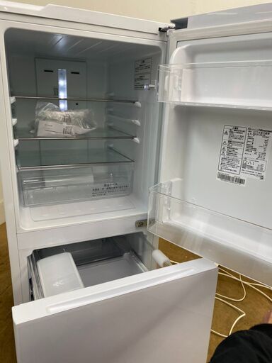 セール　ハイセンス冷蔵庫　未使用品　134L　2018年製　東京　神奈川　格安配送　ka232