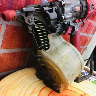 超特価商品！ MAX HN-65N2 高圧釘打機【リライズ野田愛宕店】【中古】管理