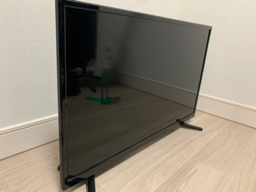 32インチ液晶テレビ