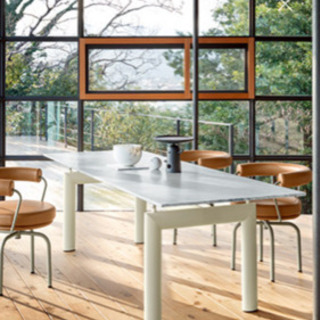 サマーセール♥ＡＣＴＵＳ取扱い　ル・コルビュジエ　LC6ダイニングテーブル サマーセール♥ACTUS取扱い ル・コルビュジエ LC6ダイニング