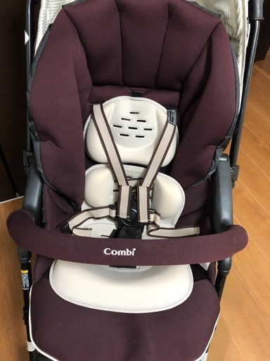 美品★Combiのベビーカー