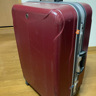 取引中【プロテカ】スーツケース
