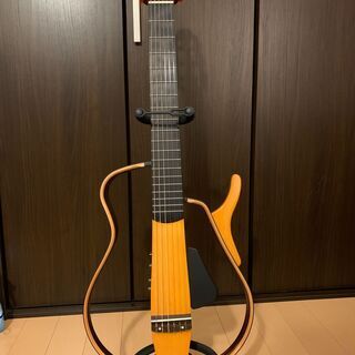 YAMAHAサイレントギターSLG130NW（クラシックギタータイプ）