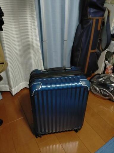 ジャンク スーツケース 機内持ち込み最大サイズ Tobihaze 千歳烏山の生活雑貨の中古あげます 譲ります ジモティーで不用品の処分 ジャンク スーツケース 機内持ち込み最大サイズ Tobihaze 千歳烏山の生活雑貨の中古あげます 譲ります ジモティーで不用品の処分
