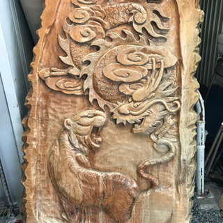 虎と鷲の一体木彫り【彫刻】 虎と鷲の一体木彫り【彫刻】