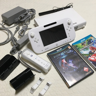 Wii U プレミアム 本体とソフト2本（箱なし）