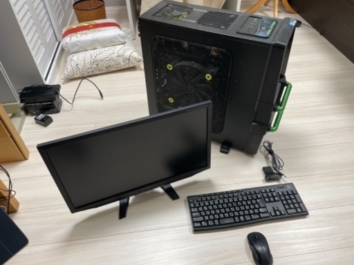 手渡し希望（杉並区）：デスクトップPC i7-2600K GTX590 メモリ8G SSD256G＋ HDD4TB（2TB×2）