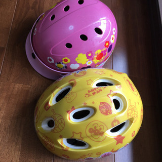 ヘルメット2つセット　0歳と2歳　幼児用　1歳3歳