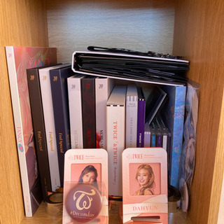 BLACKPINK.その他グループ　グッズ、CD．DVD.ポスター