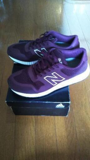底値。新品同様。New Balance26.5cm
